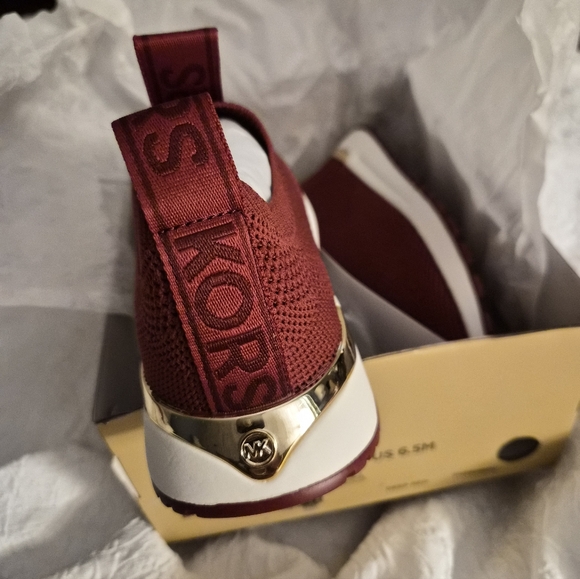 MICHAEL Michael Kors Bodie Stretch Knit Sneakerz ▪︎ Deep Red - Picture 8 of 11
